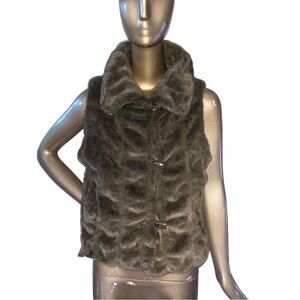 Sherry Cassin Vest  Faux Mink Smocked Chocolate Color with toggle clasps Med